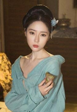 日韩美女诱点第6季小琪梦心玥艺轩田小燕四面香-端午高清妹子写真集