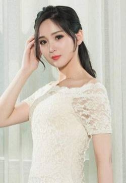亚洲销魂美女模特腿模小戈蕾丝连衣裙丝足网络丽人高清妹子写真集