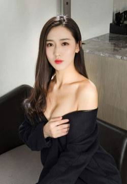 极品豪乳销魂姜璐学姐の黑丝高清妹子写真集
