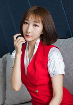 美女私处九尾ivy-空乘制服丝袜美腿诱惑高清妹子写真集