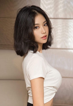 亚洲美女陈晨绚烂的黑色高清写真集