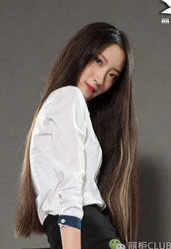 日本女模特私拍王欣竹透视白衬衫女神高清大长腿写真集第张