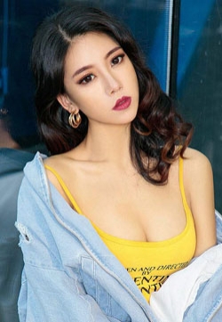 亚洲美女模特美女摄影老薛重机女郎高清写真集