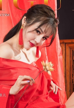 古典辣妹模特摄影Model凉儿古色古香的丝足写真集