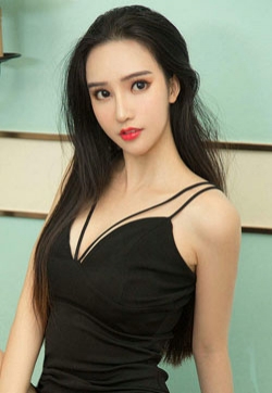 96后嫩模秀美腿小北鼻跨时空恋爱高清美女写真集