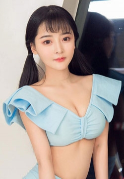 亚洲美女大尺度小娜比薄荷甜酒高清mm写真集