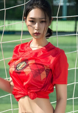 阳光美女梦心玥果冻陈亦菲Merry林熙程瑜西2018世界波写真集