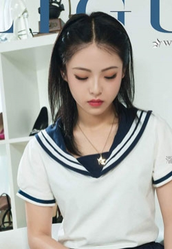 制服丝袜av潘潘丝袜学妹写真集
