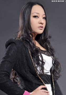 玉足诱惑ModelAmily黑丝高跟女郎上下全集美腿丝足写真图片