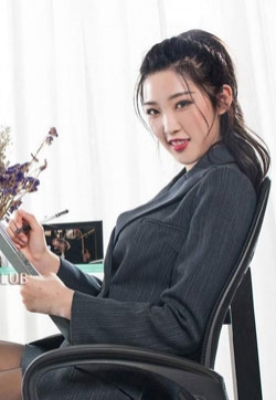 韩国女模特Mode腿模筱筱黑丝OL黑丝袜美女写真集