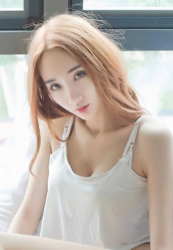 147爱美女美女歌手wuli颜素粉色内衣蕾丝睡衣和真空吊带写真集