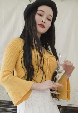 台湾长腿mm模特梦梦梦梦仙女系白色短裙高清美女写真集