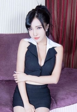 成人美女图片紧身制服酥胸露乳性感诱惑桌面壁纸
