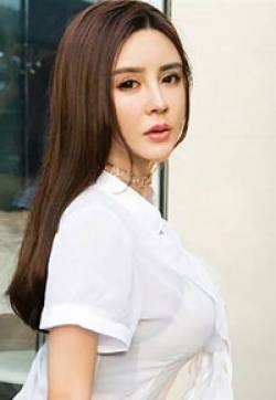 性感制服诱惑翘臀美女图片_高清桌面壁纸
