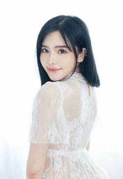 翘臀美女白色蕾丝透视诱惑安卓高清壁纸