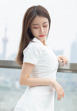S好身材韩国美女模特气质女友夏诗雯包臀短裙销魂荡魄高清美女写真图集