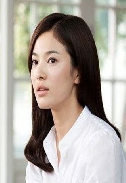 高清韩国美女星排行榜韩艺瑟榜上有名