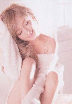 滨崎步写真画面唯美动人 白色婚纱写真  第三波