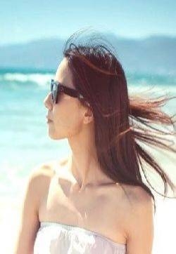 高圆圆加州度假私照曝光阳光沙滩清新气质