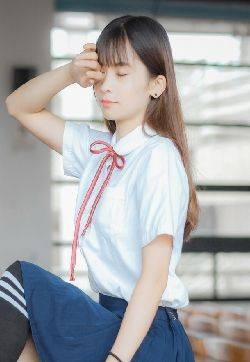 性感妖艳美女大胆完美身材撩人写真