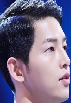 高清韩国大田广域男星宋仲基最新帅气图片