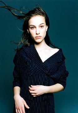 高清性感欧美美女娜塔莉·波特曼性感写真图片娜塔莉·波特曼图片