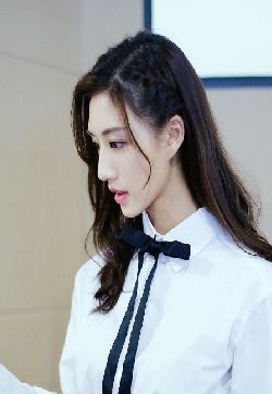 高清女星朱庭辰学院风唯美写真