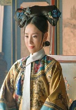 董洁《如懿传》富察皇后剧照图片