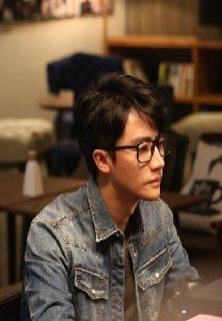 创业时代郭鑫年黄轩剧照图片