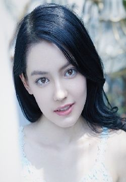 李诗颖夏日清新写真图片