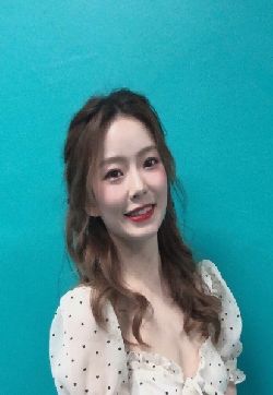 高清女星陈卓璇俏皮可爱生活照图片