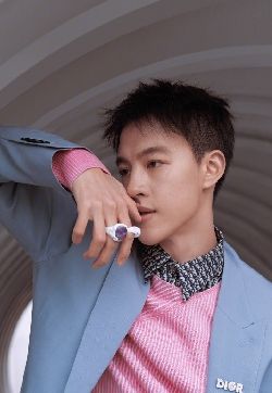 高清男星演员尹昉别致帅气写真图片