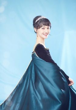 高清中国内地女演员郑爽蓝色古装造型写真图片第张