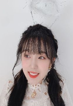 高清北京性感美女宋雨琦清新俏皮自拍图片