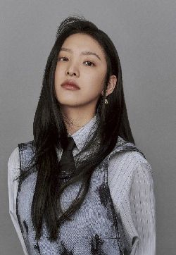 高清女明星模特章若楠酷美时尚写真图片