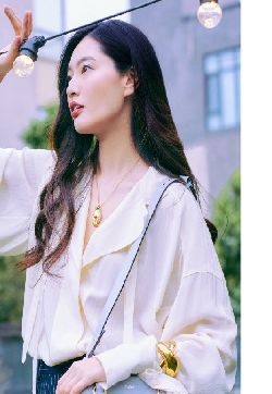 高清女星陈碧舸随性洒脱写真图片