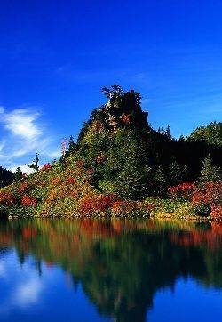 唯美奇异自然风光山水倒影高清图片电脑桌面壁纸