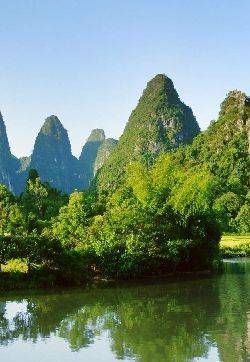 自然山水风光绿色护眼桌面壁纸