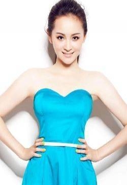 美女明星邓莎写真高清宽屏桌面壁纸