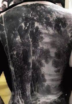 震撼的一组霸气大满背纹身作品图片