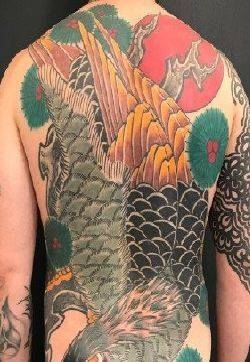 几张传统风的男性大满背纹身图案作品