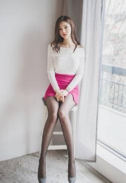 养眼美眉vivian绝版私房照