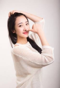 新来的实习医生前田真麻 妩媚诱惑