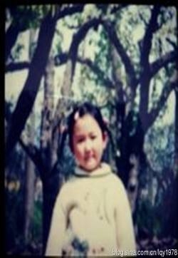 央视曝最美实习生女主播   王音棋童年萌照曝光从小就像刘亦菲