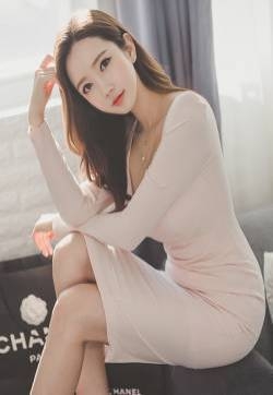 性感美模 亮丽水果写真