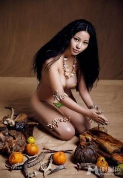 女神苏梓玲疯狂原始火辣写真