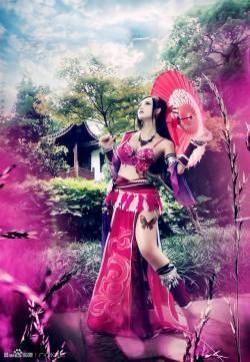 E罩美人孙巧巧大胆孙二娘亮骚扮相