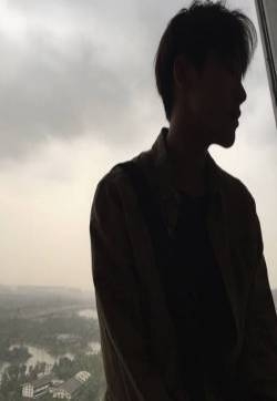 微信帅气男生头像图片
