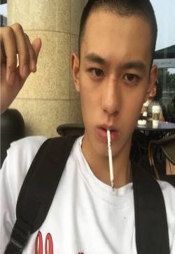 男生头像 帅气男生头像