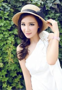 甜美性感兔女郎妩媚写真